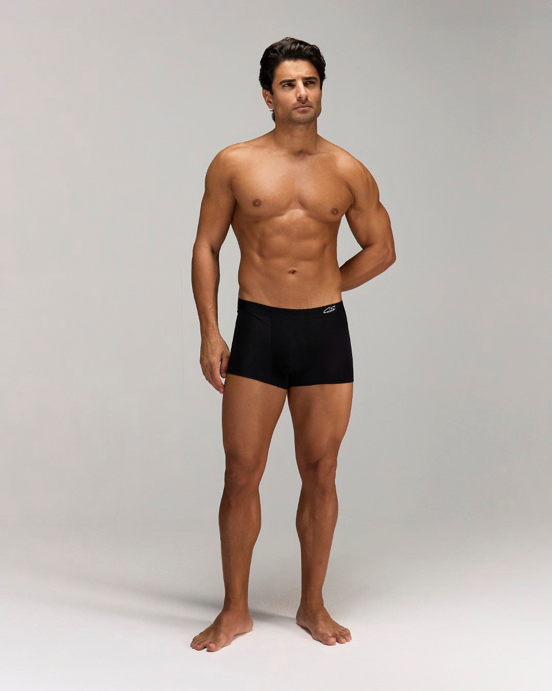 Shop Sleek Seamless Trunk UAE