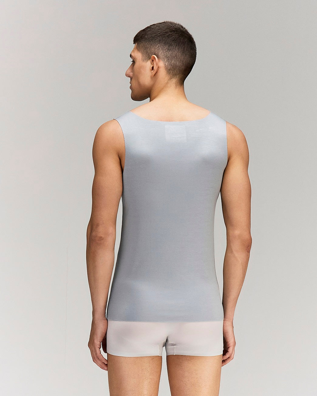 UAE Seamless Neck Undershirt